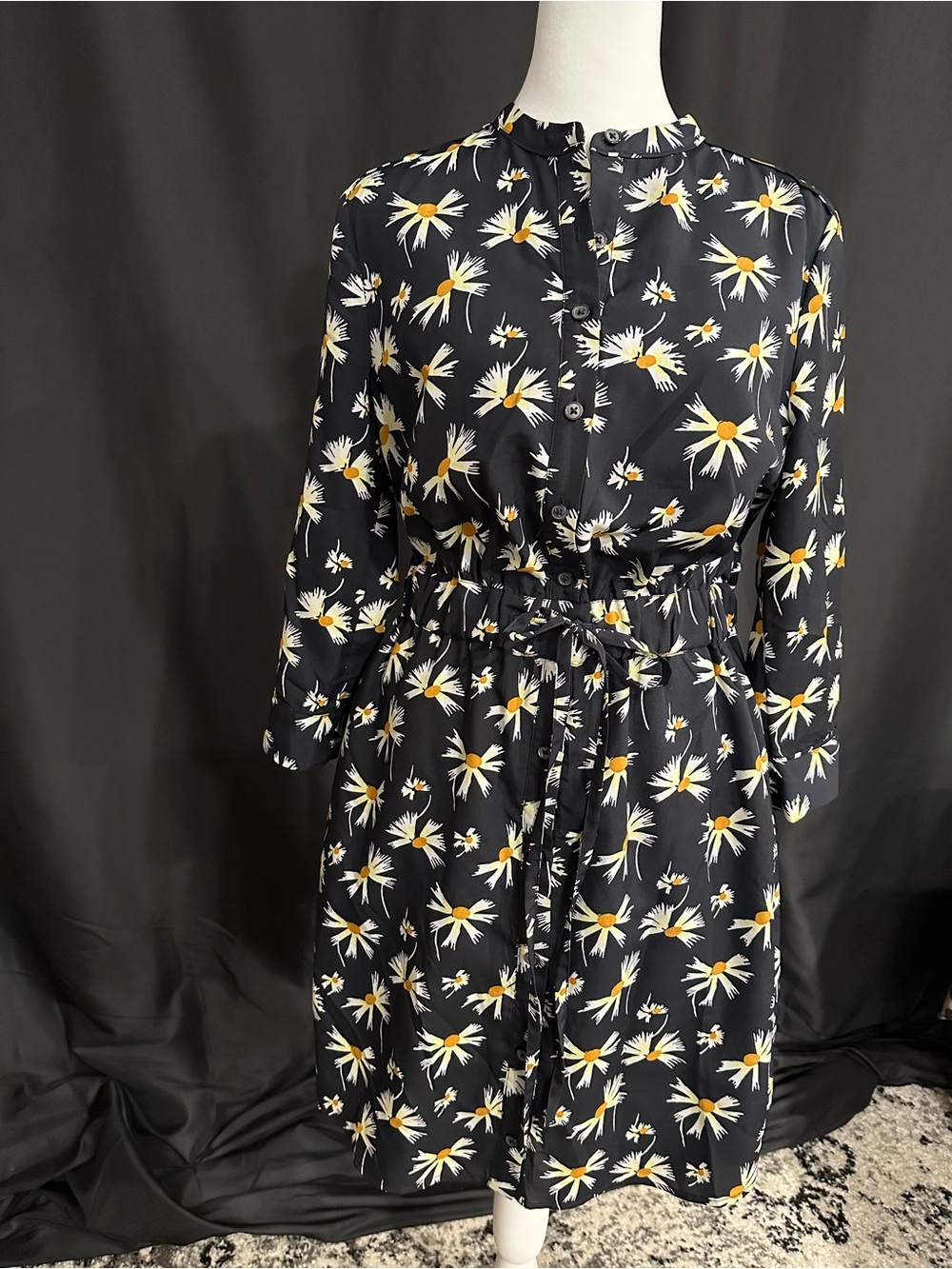 Banana Republic Black Daisy-Print Long Sleeve Shirt Dress